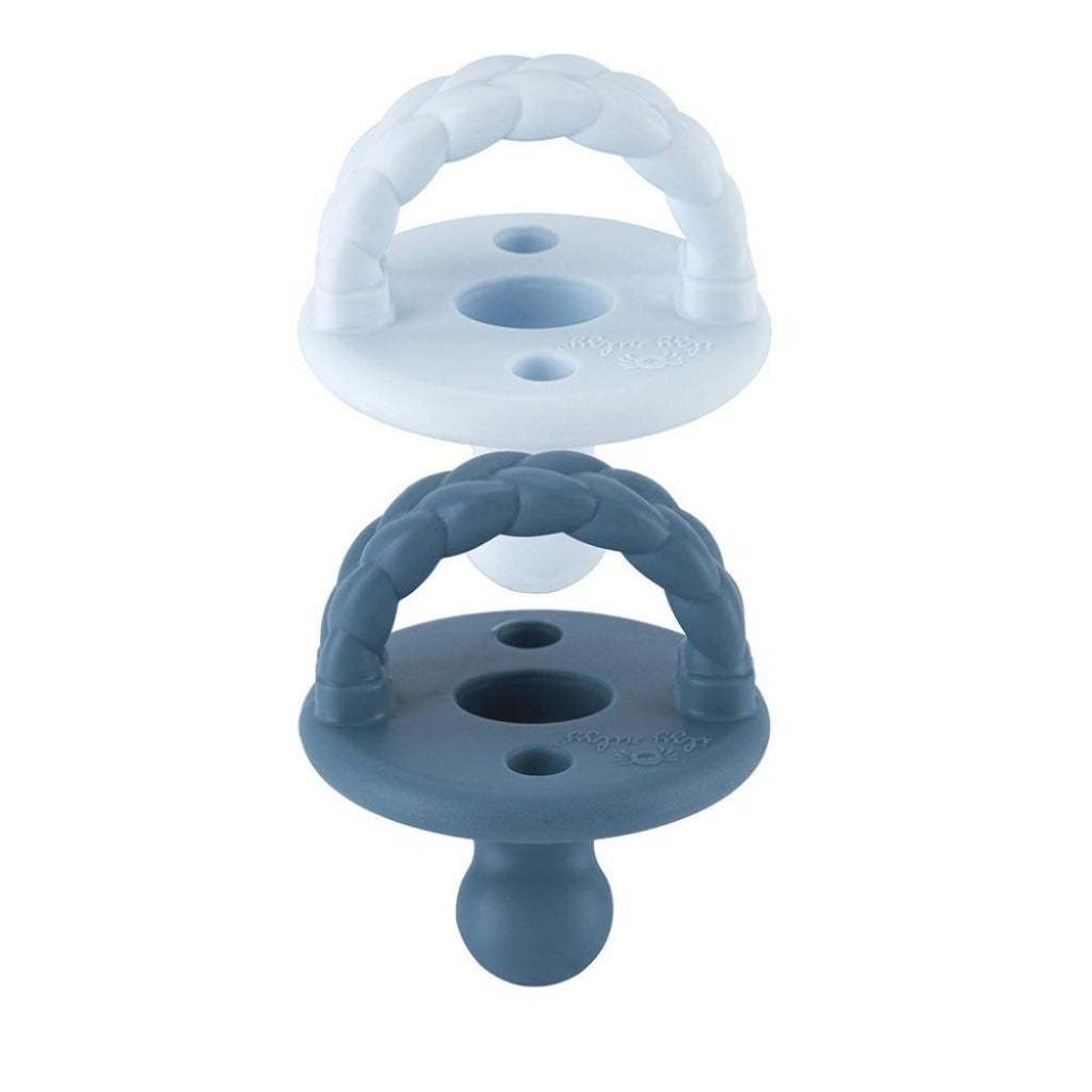Dirt and Comfort: Sweetie Soother™ Orthodontic Silicone Pacifier for Babies 6 to 18 Months