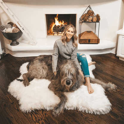 PupRug® Tierische Muster Memory-Schaum Hundebett - Polar Bear Faux Hide Für Ultimalen Komfort