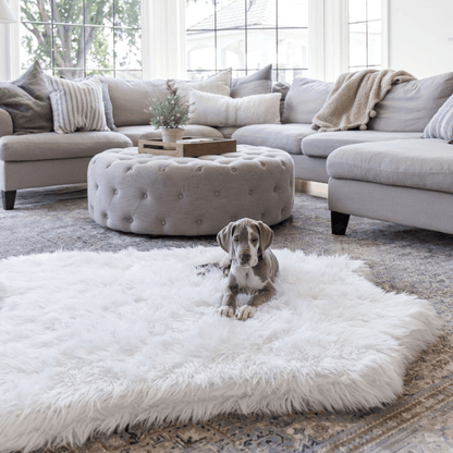 PupRug® Tierische Muster Memory-Schaum Hundebett - Polar Bear Faux Hide Für Ultimalen Komfort