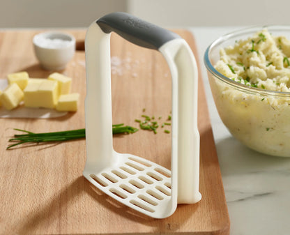 Easy-Mash™ White Potato Masher - Effortless & Perfectly Mashed Potatoes