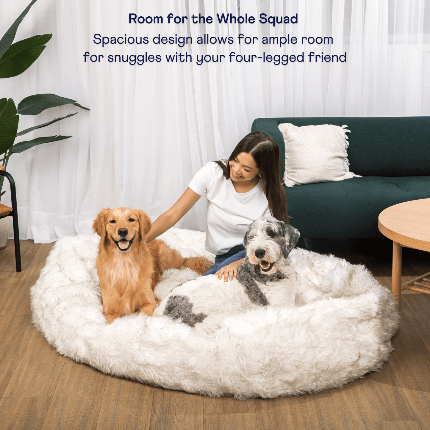 PupCloud™ Großer Faux Fur Memory Foam Hundebett – Weiß mit Braunen Akzenten für ultimativen Komfort