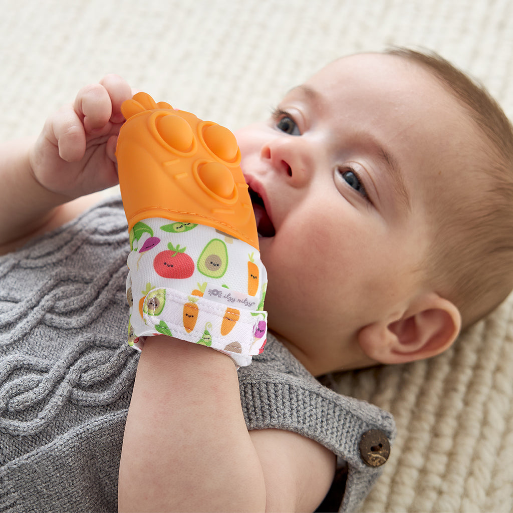 Itzy Mitt Pop™ Strategy for Teething and Sensory Stimulation