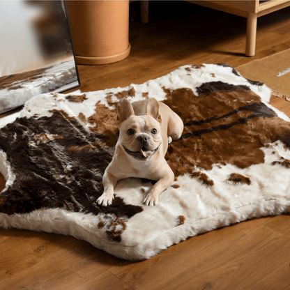 PupRug® Komfortabler Tierprint-Schaumstoff-Hundesofa – Braunes Kunst-Kuhfell