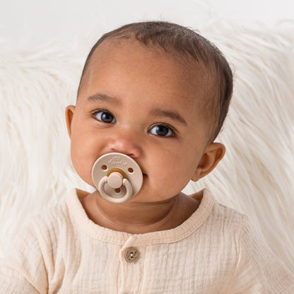 Itzy Soother™ Natural Rubber Pacifier for Babies 6-18 Months