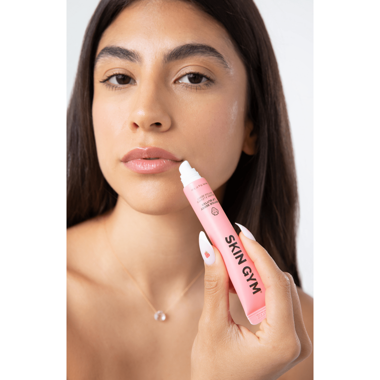 Lèvres Hydratées et Pulpées avec Berry Peptide Lip Butter