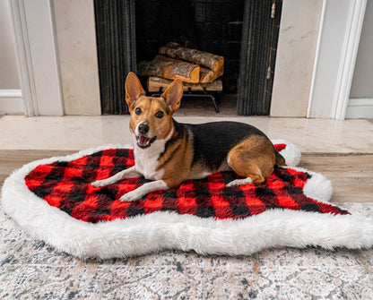 PupRug® Komfortabler Hundebett-Bezug aus Faux-Fell – Elegantes Kurven-Design in Rot & Schwarz Karomuster (Bett nicht im Lieferumfang enthalten)