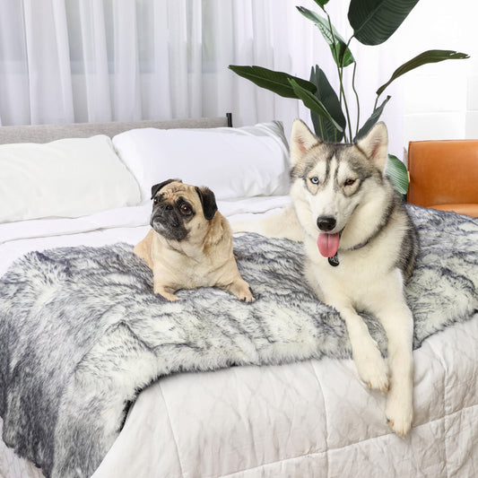 PupProtector™ Luxe Extra-Soft Waterproof Bed Runner with Arctic Fox Design