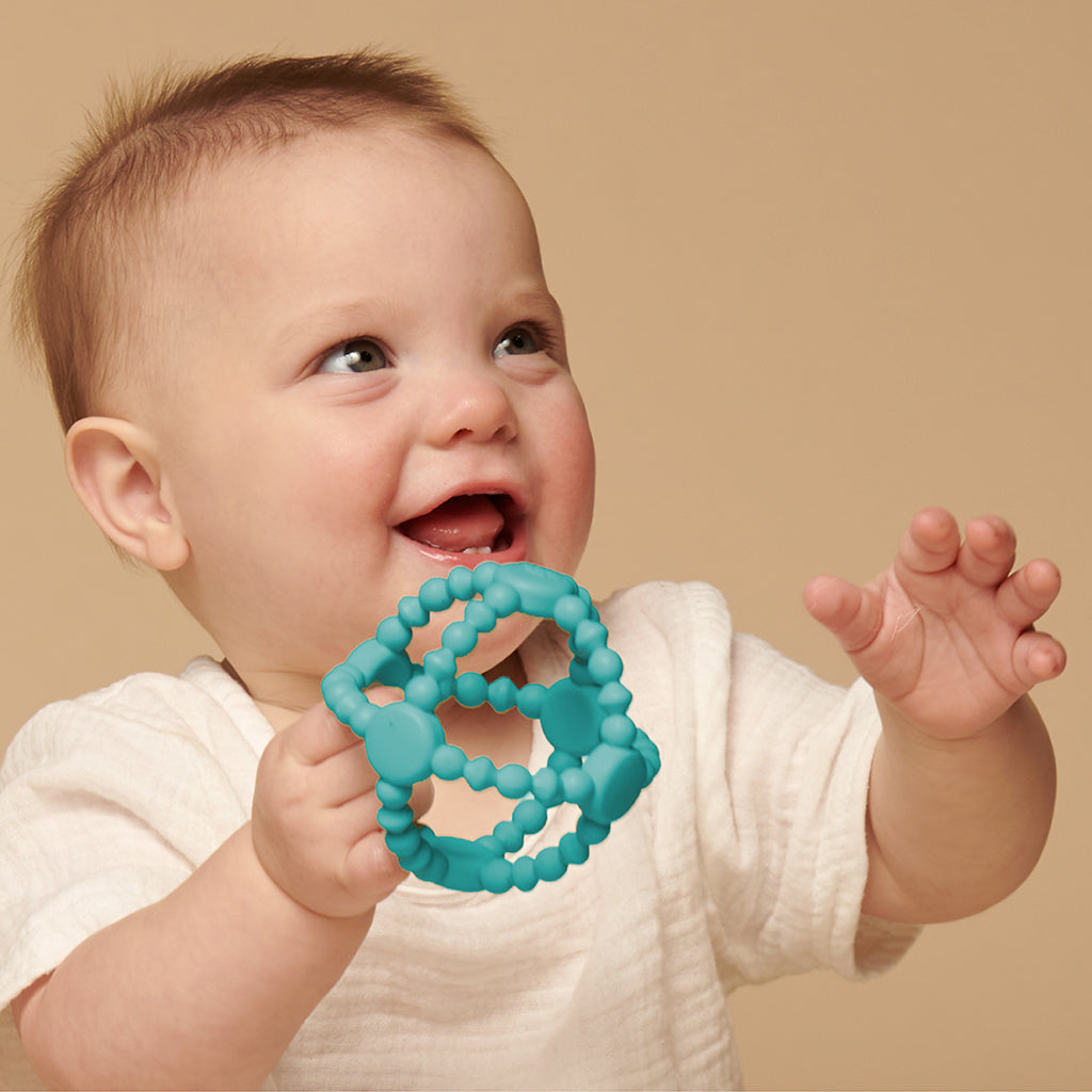 Bitzy Ball™ - flexible teething toy for gentle teething sensation