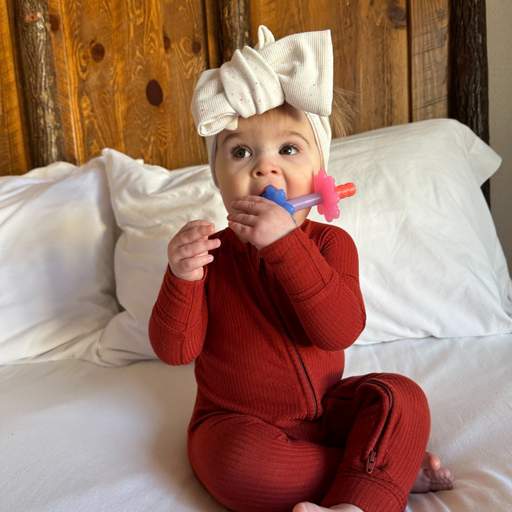 Teensy Tube™ Soothing Teether for Happy Healthy Chewing