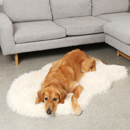 PupRug® Luxe Faux Fur Orthopedic Hundebett – Weiches Schafsvlies in Elfenbeinoptik